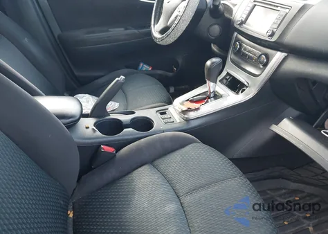 2015 Nissan Sentra Sr z USA, uszkodzony, nr VIN 3N1AB7AP3FY297396